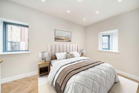 1 bedroom maisonette for sale, The Avenue, London W13