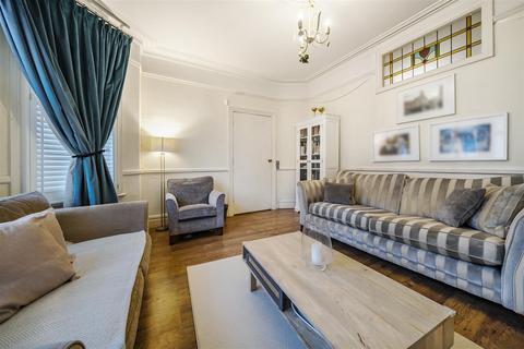 42 Penerley Road, London, SE6 2LQ