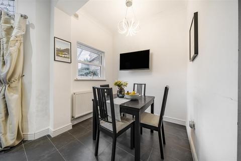42 Penerley Road, London, SE6 2LQ