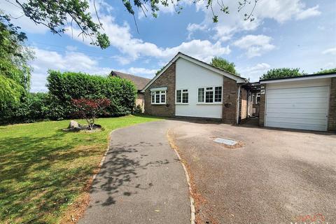 undefined, Woodlands Way, Horsham RH13