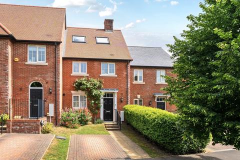 63 Pitt Road, Winchester, SO22 5SP