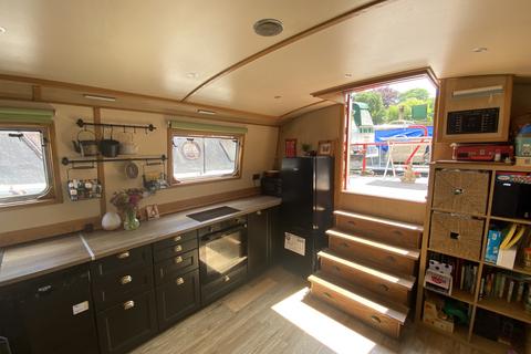 undefined, Ash Island, East Molesey KT8