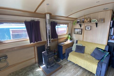 undefined, Ash Island, East Molesey KT8