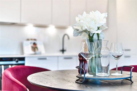 1 bedroom apartment for sale, Beatrice Road, London