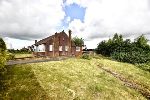 2 bedroom semi-detached bungalow for sale, Cliftonville Road, Thornham, Rochdale, Greater Manchester, OL16