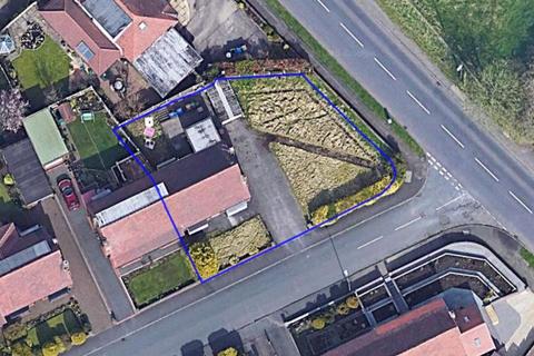 2 bedroom semi-detached bungalow for sale, Cliftonville Road, Thornham, Rochdale, Greater Manchester, OL16