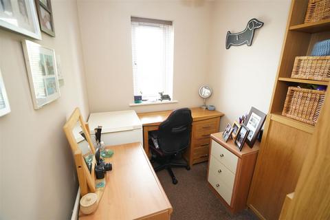 42 Butterwick Fields, Horwich, Bolton, BL6 5GZ