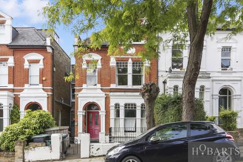 7c Albany Road, London, N4 4RR