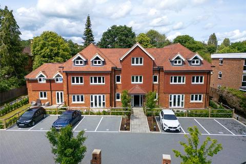 3 bedroom apartment for sale, Doods Park Road, Reigate, Reigate, Surrey, RH2