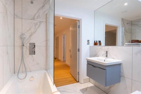 3 bedroom apartment for sale, Doods Park Road, Reigate, Reigate, Surrey, RH2
