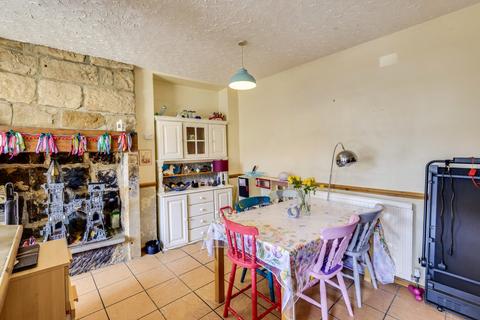 3 bedroom terraced house for sale, Sun Street, Yeadon, Leeds, West Yorkshire, LS19