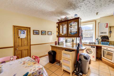 3 bedroom terraced house for sale, Sun Street, Yeadon, Leeds, West Yorkshire, LS19