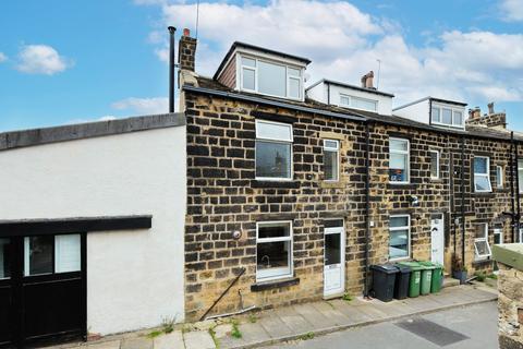 3 bedroom terraced house for sale, Sun Street, Yeadon, Leeds, West Yorkshire, LS19