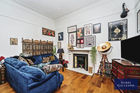 2 bedroom flat to rent, London, W13