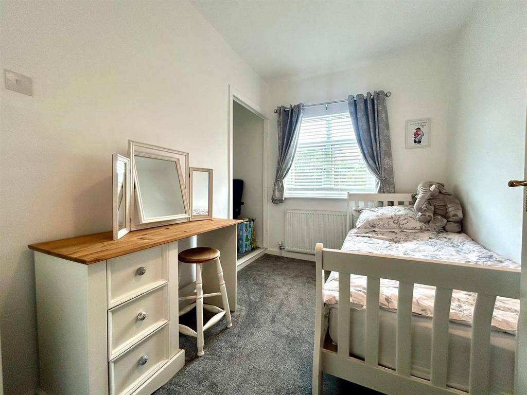 94 knottingley road.jpg