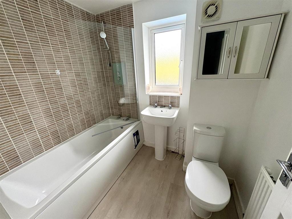 Bathroom.jpeg