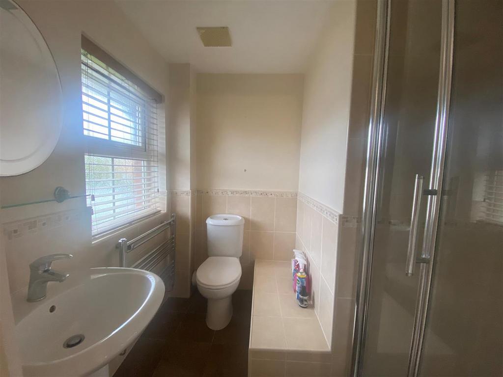 Ensuite.jpg
