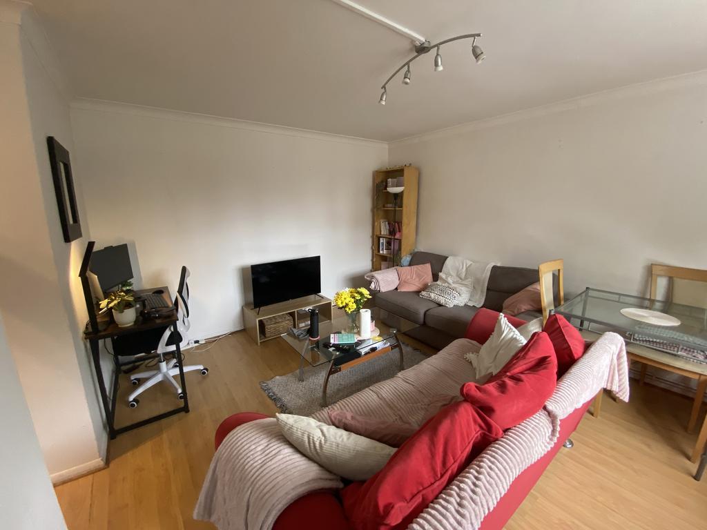 Apartment in London - View 2
