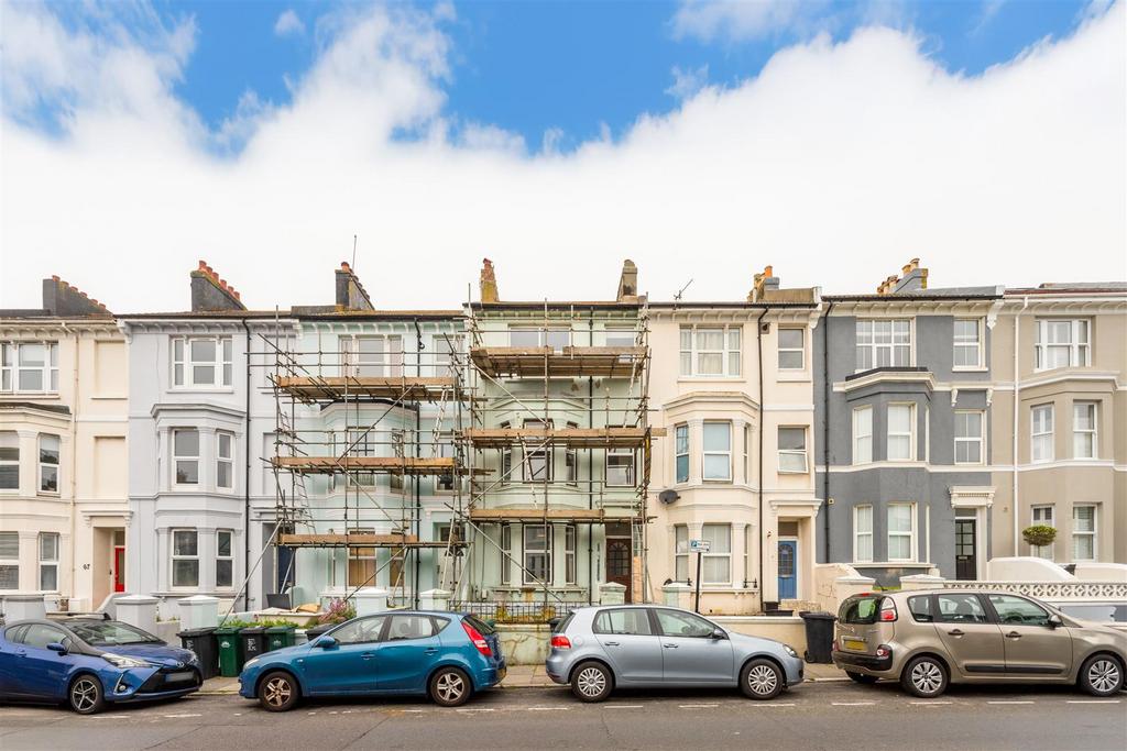 Flat 3, 73 Queens Park Road-1.jpg