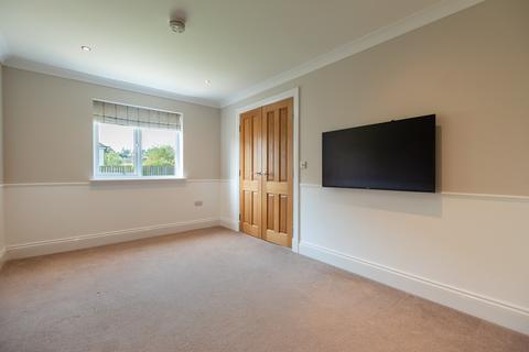 4 bedroom detached house to rent, Morven Court, Bearsden, Glasgow, G61 3DE