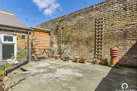 4 bedroom terraced house for sale, Upper Grove, Kent CT9