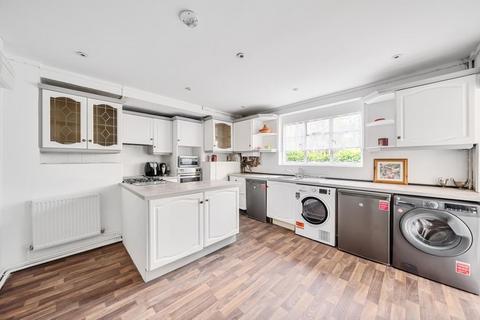 undefined, Maidenhead,  Berkshire,  SL6
