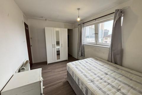 undefined, 35 St. Mungo Avenue, G4