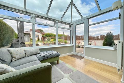 38 Ladyhill, Usk, NP15 1SH