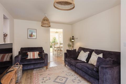 20 Dove Road, Pickering, YO18 7UD