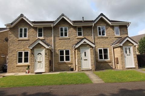 2 bedroom mews to rent, Wheatfields, Chapel-en-le-Frith SK23