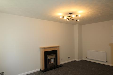 2 bedroom mews to rent, Wheatfields, Chapel-en-le-Frith SK23