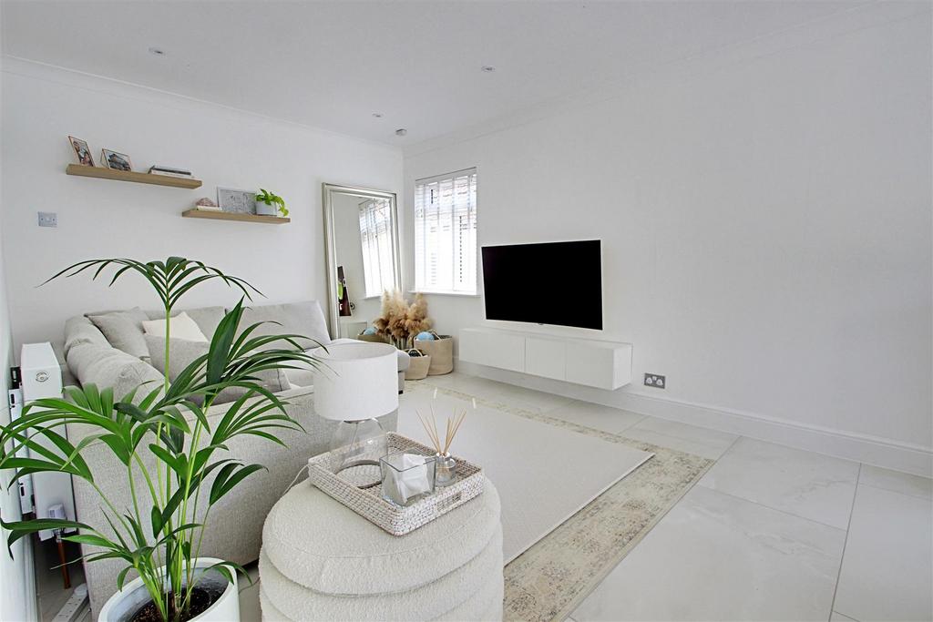 Living Room.jpg