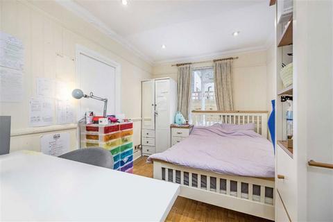 2 bedroom flat for sale, Gloucester Street, London SW1V