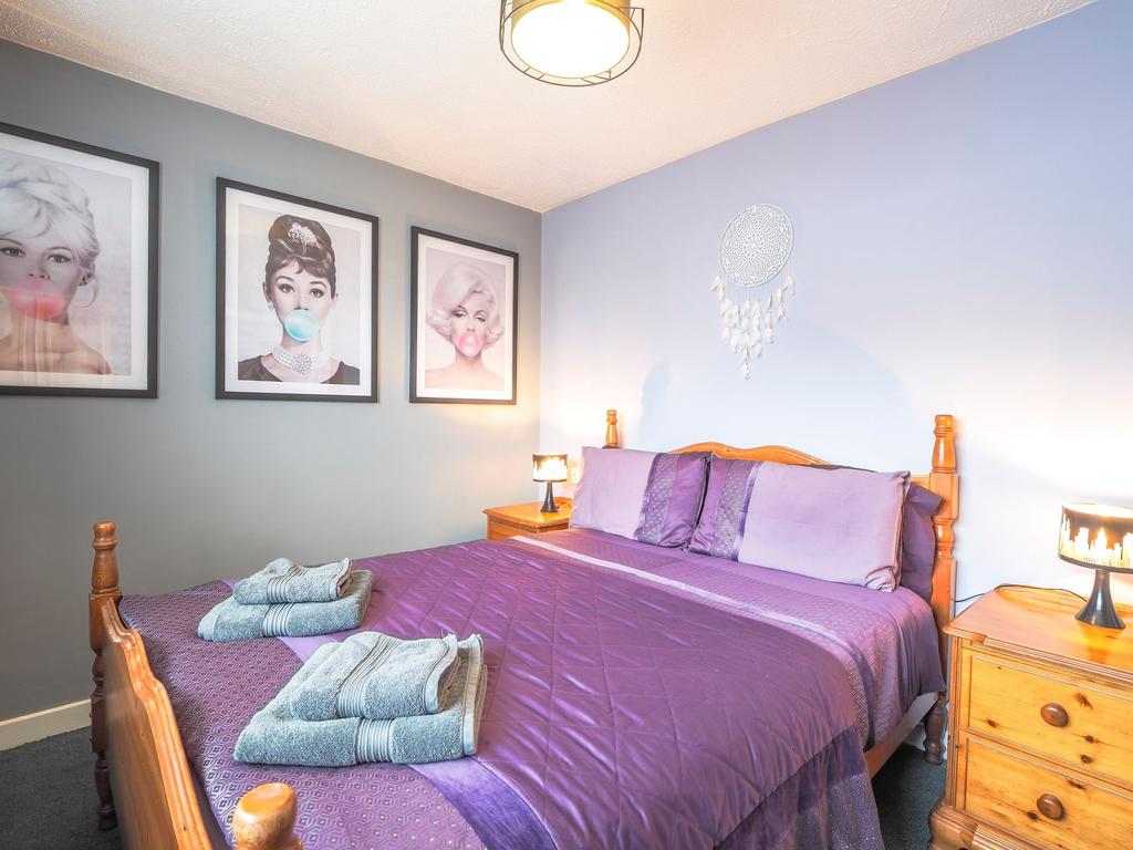 Maple bedroom