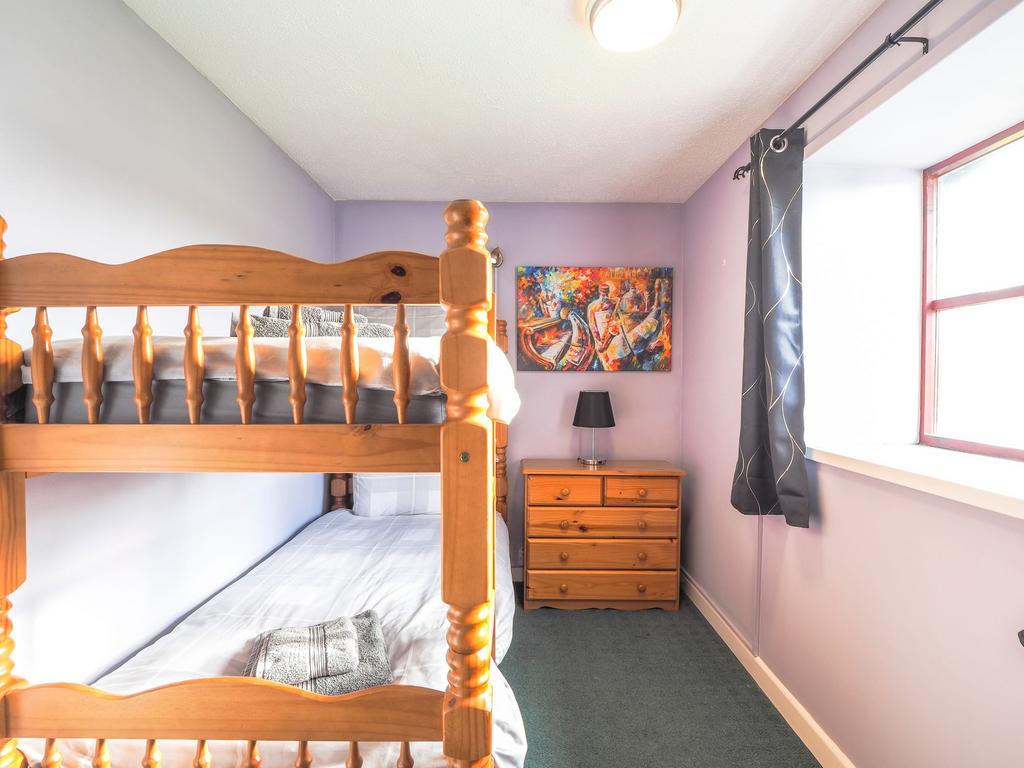 Maple cottage bunk beds