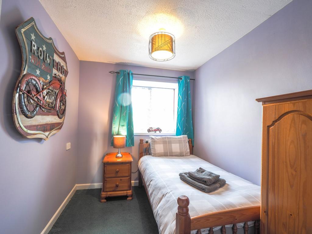 Maple Single room