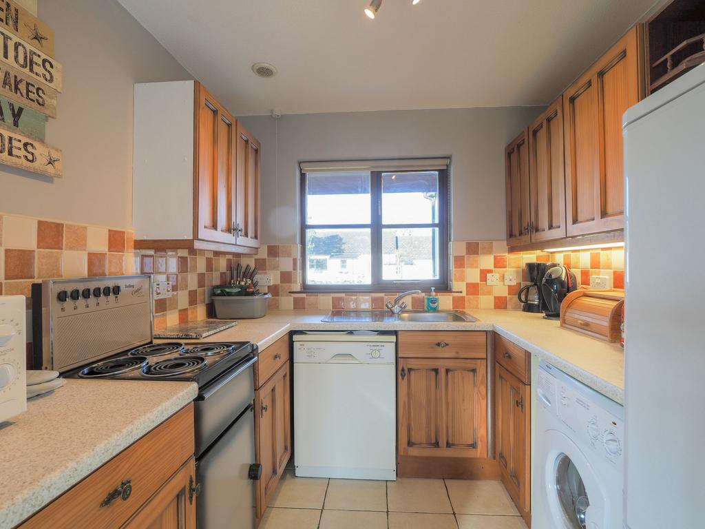 Oak Kitchen