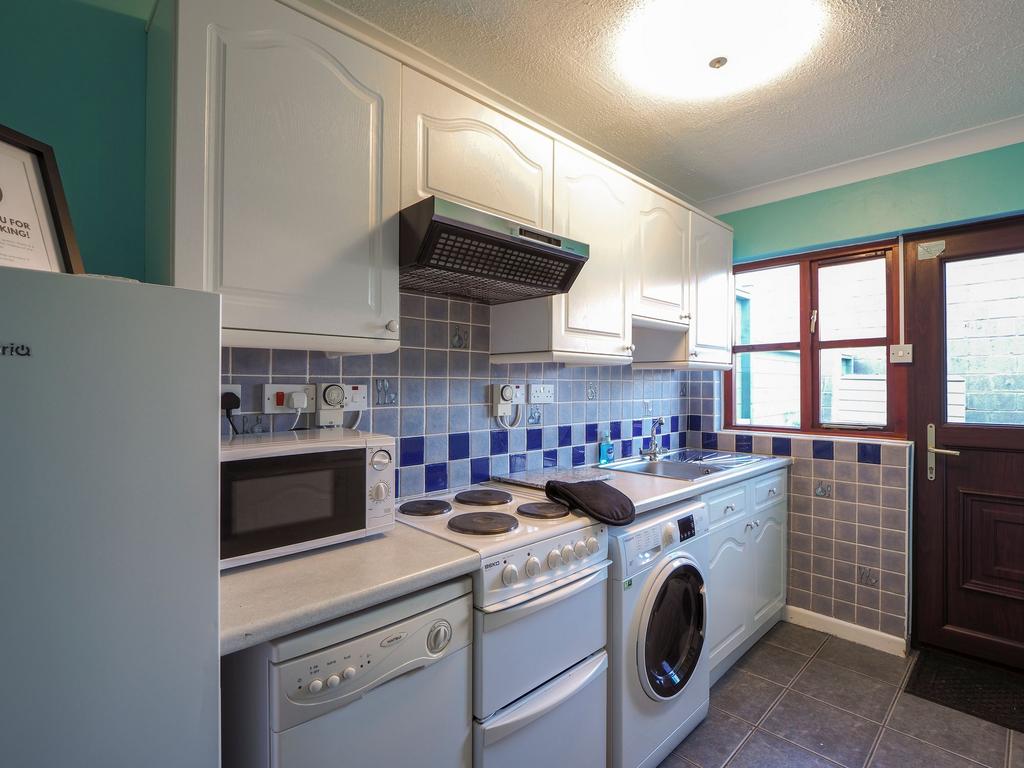Cosy Cottage Kitchen