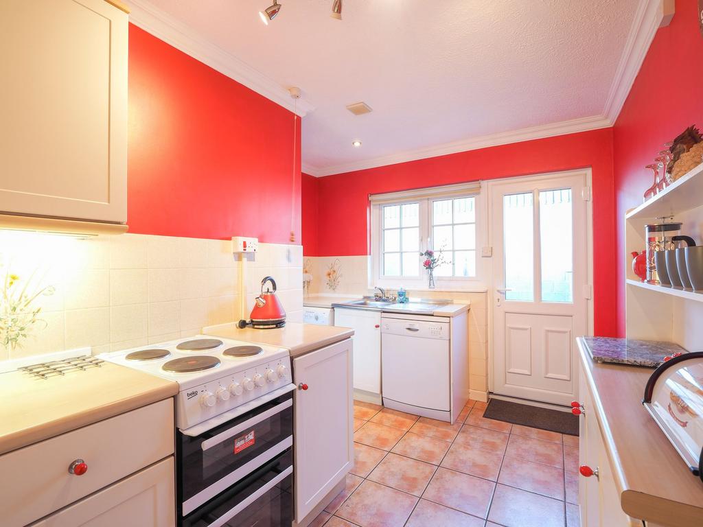 Cherry Kitchen