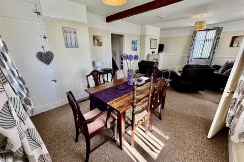 3 bedroom detached house for sale, Llangwnadl, Pwllheli