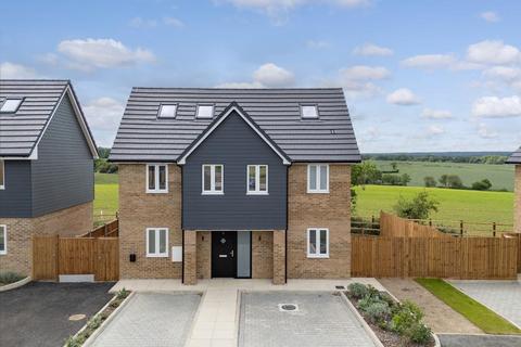 4 bedroom house for sale, Woodside View, Stapleford Abbotts