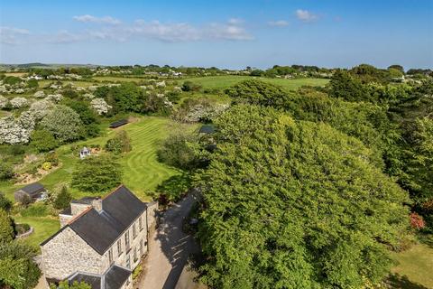 undefined, Nr Porthleven | South Cornwall