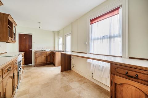 27 Serlo Road, Gloucester, GL1 2QW