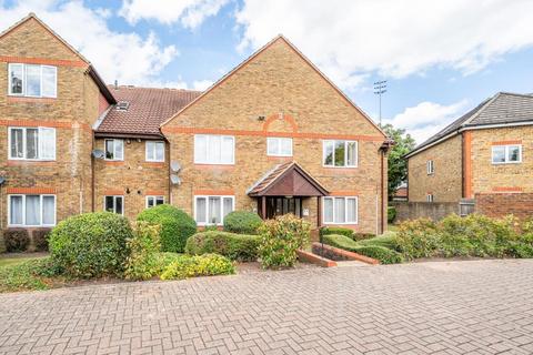 Lower Sunbury,  Middlesex,  TW16