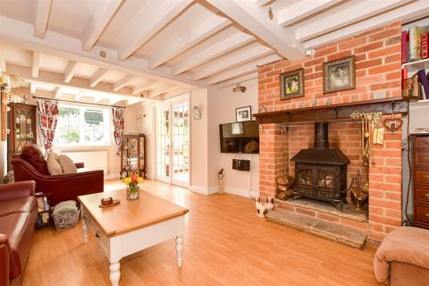 4 bedroom detached house for sale, Hill Top, Newchurch, Sandown, Isle of Wight