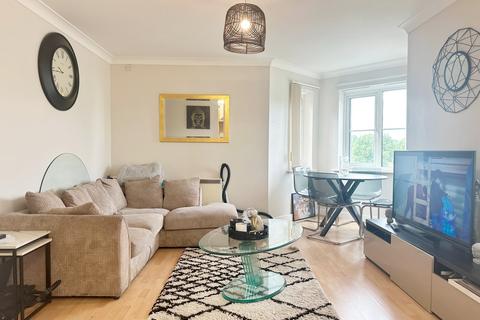 11 Pelham Place, London, W13 0HT