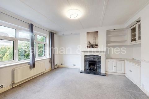 2 bedroom house for sale, Bransgrove Road, HA8