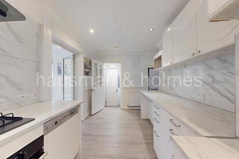 2 bedroom house for sale, Bransgrove Road, HA8