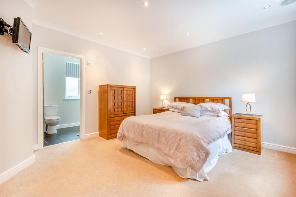 Guest Bed