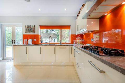 6 bedroom detached house for sale, Woodland Walk, Ferndown, Dorset, BH22